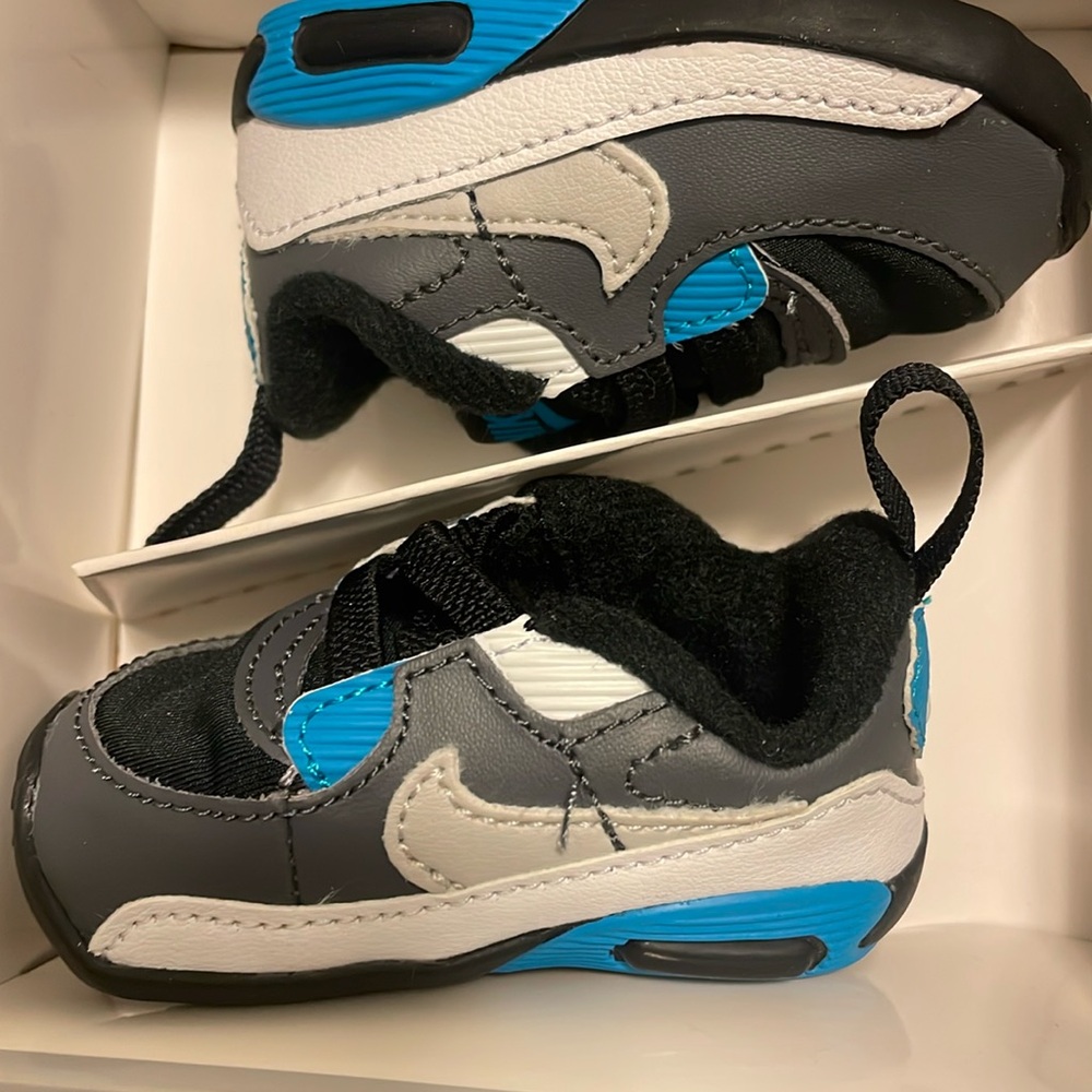 Newborn airmax